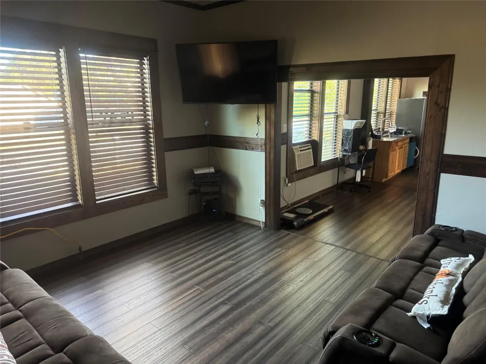 211 Martin Street Yoakum, TX 77995