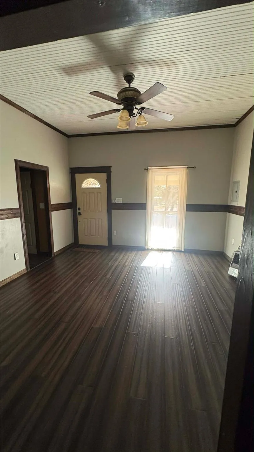 211 Martin Street Yoakum, TX 77995