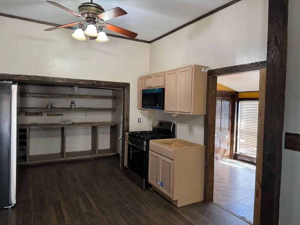 211 Martin Street Yoakum, TX 77995