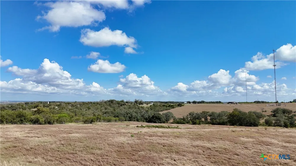 721 Branch Rd Seguin, TX 78155