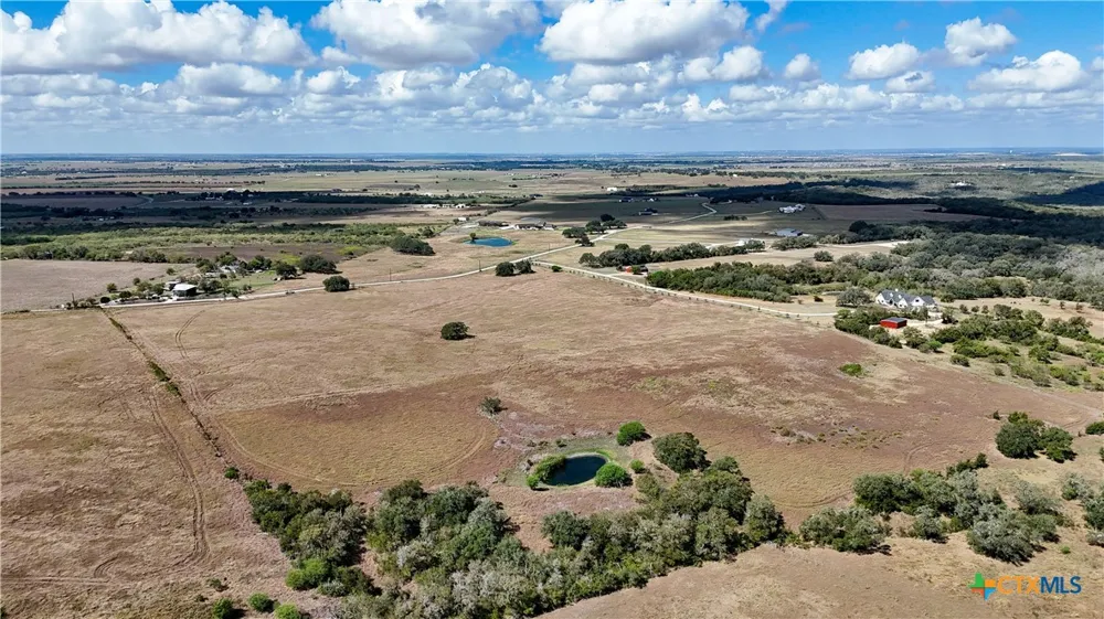 721 Branch Rd Seguin, TX 78155