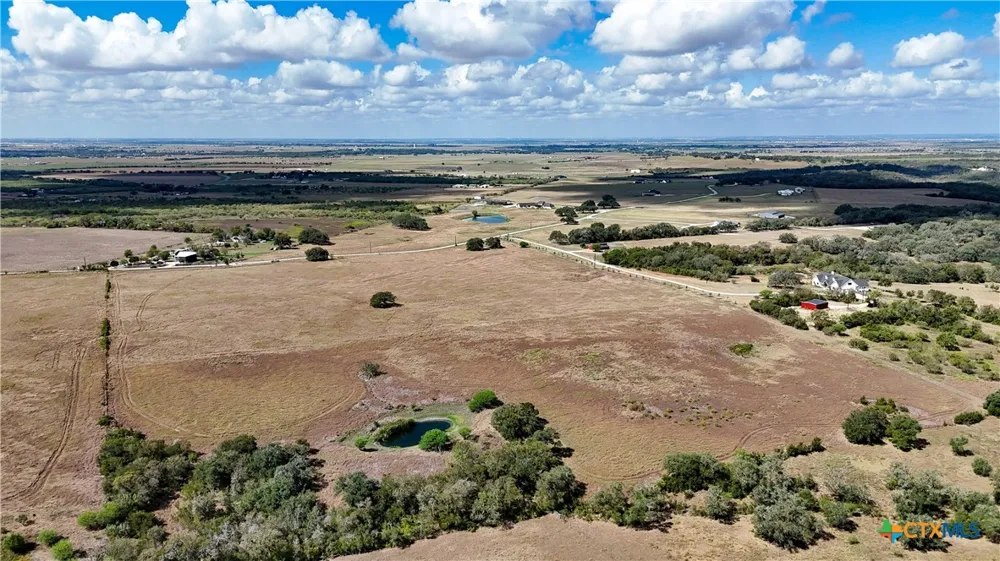 721 Branch Rd Seguin, TX 78155