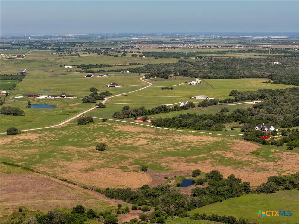 721 Branch Rd Seguin, TX 78155