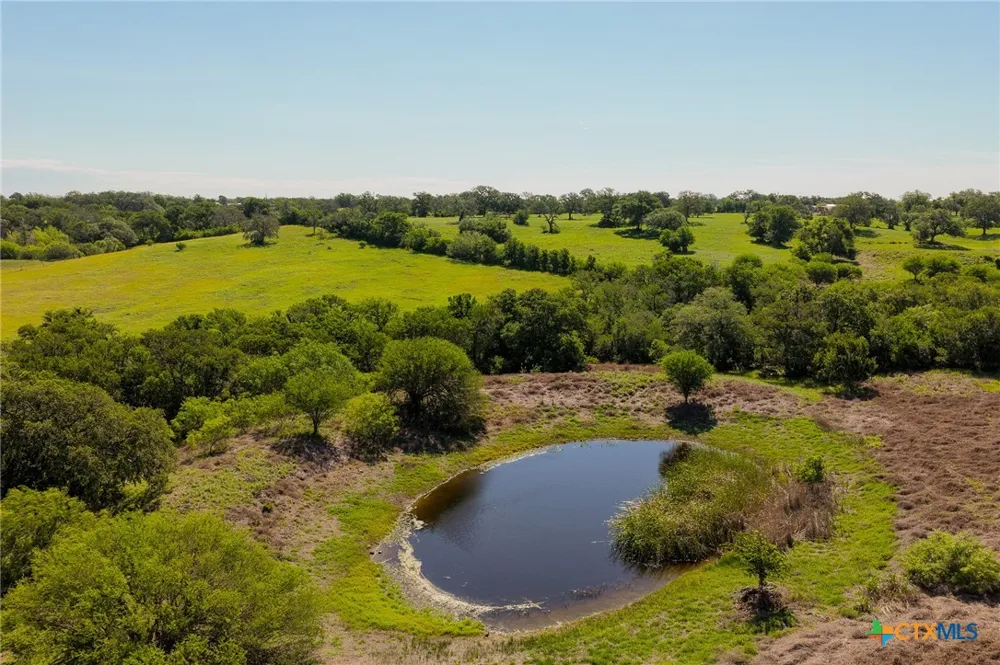 721 Branch Rd Seguin, TX 78155