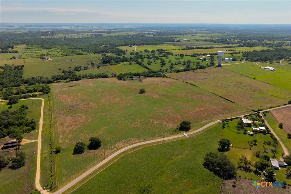 721 Branch Rd Seguin, TX 78155