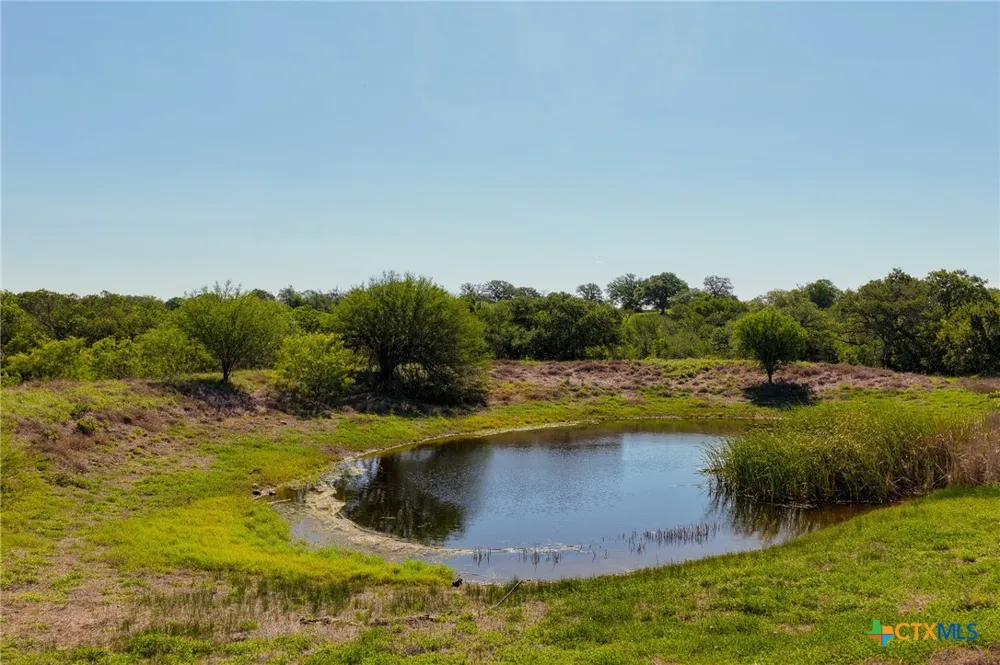 721 Branch Rd Seguin, TX 78155