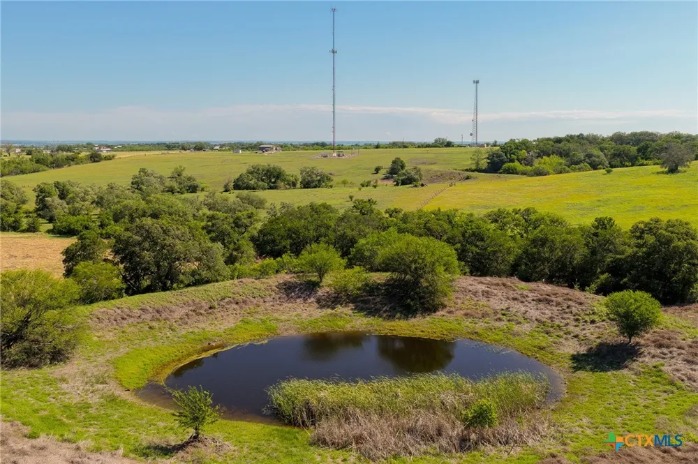 721 Branch Rd Seguin, TX 78155