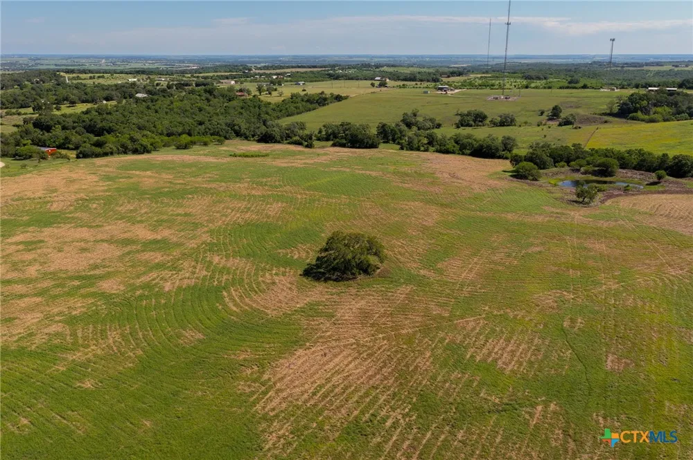 721 Branch Rd Seguin, TX 78155
