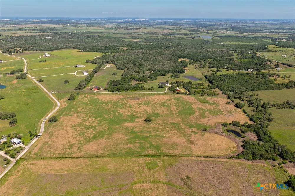 721 Branch Rd Seguin, TX 78155