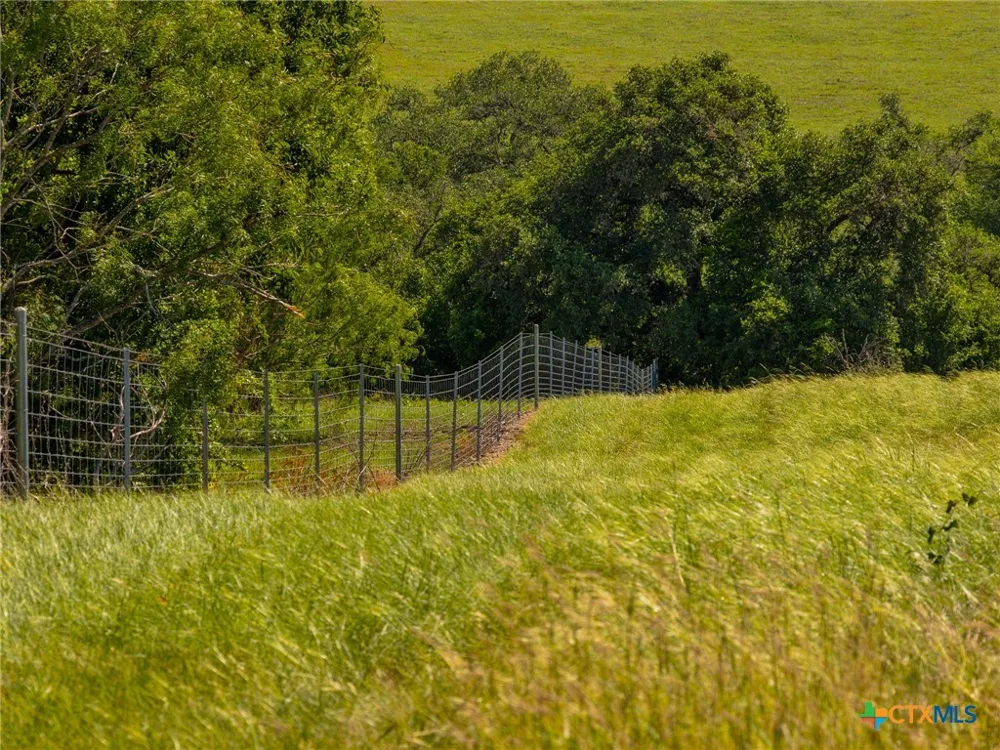 721 Branch Rd Seguin, TX 78155