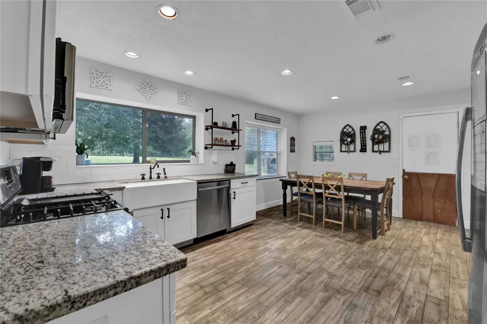3522 County Road 3011 Dayton, TX 77535