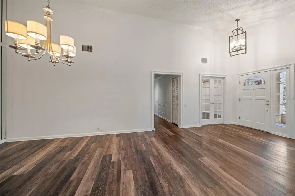 75 PELICAN PLACE Belleair, FL 33756