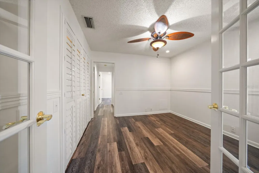 75 PELICAN PLACE Belleair, FL 33756