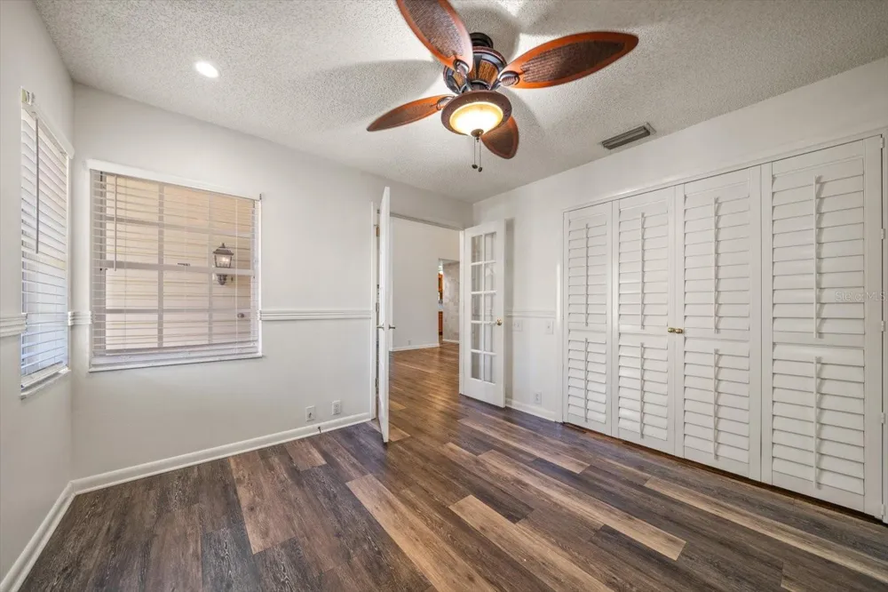 75 PELICAN PLACE Belleair, FL 33756