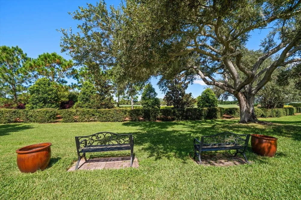 75 PELICAN PLACE Belleair, FL 33756