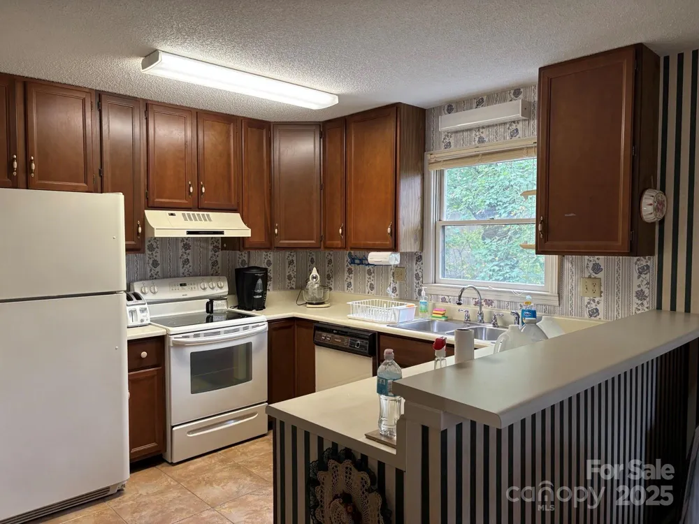 655 Overlook Drive #C Spruce Pine, NC 28777