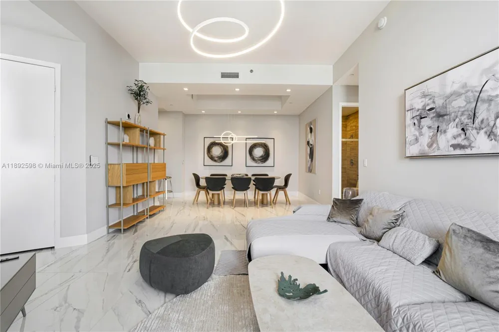 16001 Collins Ave #3705 Sunny Isles Beach, FL 33160