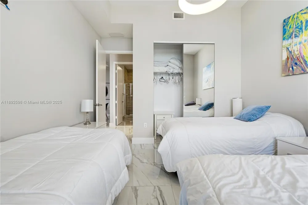 16001 Collins Ave #3705 Sunny Isles Beach, FL 33160