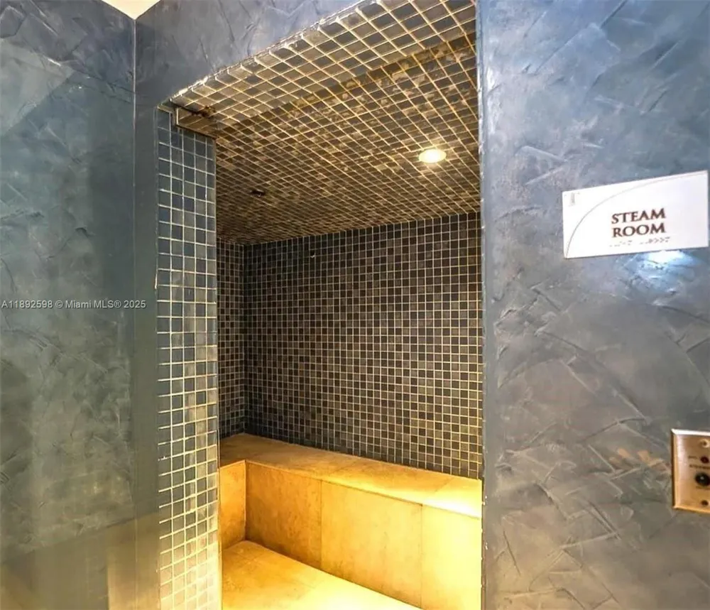 16001 Collins Ave #3705 Sunny Isles Beach, FL 33160