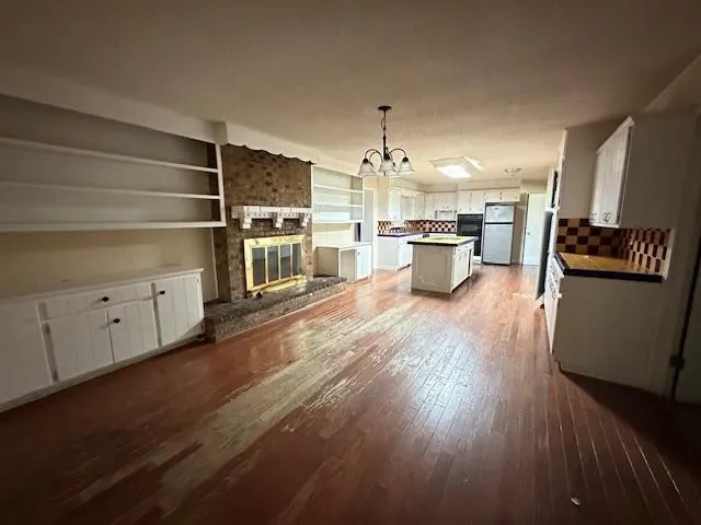 70 RIVERSIDE DR Savannah, TN 38372