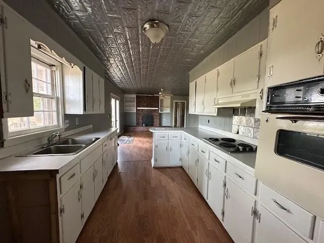 70 RIVERSIDE DR Savannah, TN 38372
