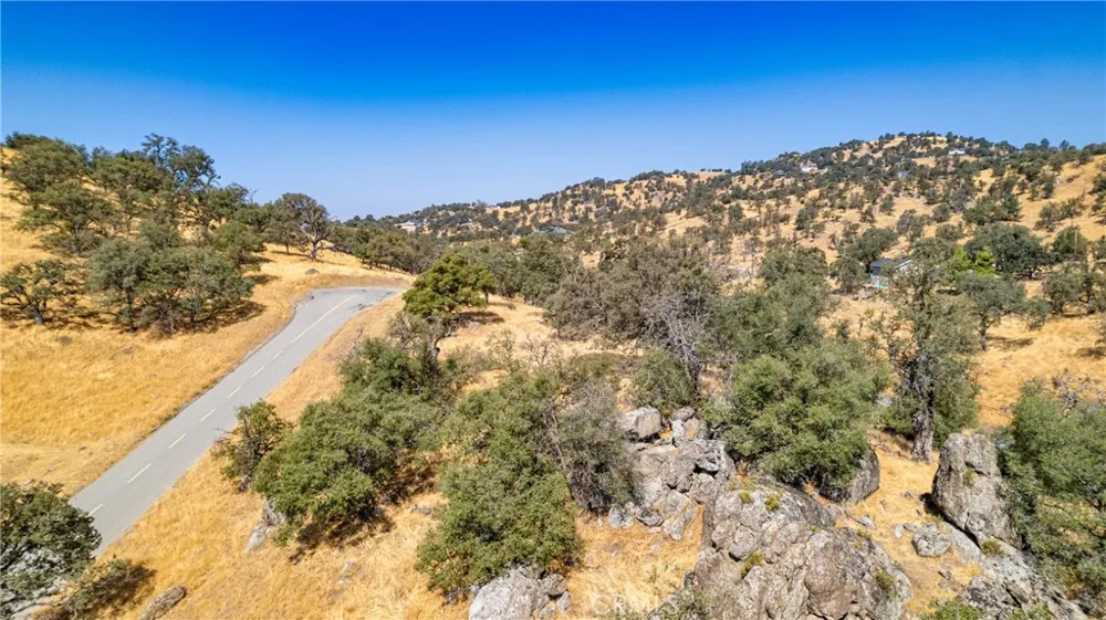 18750 Alameda Pl Bear Valley Springs, CA 93561