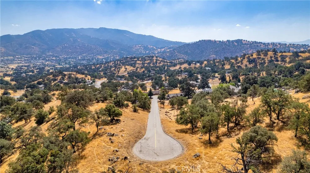 18750 Alameda Pl Bear Valley Springs, CA 93561