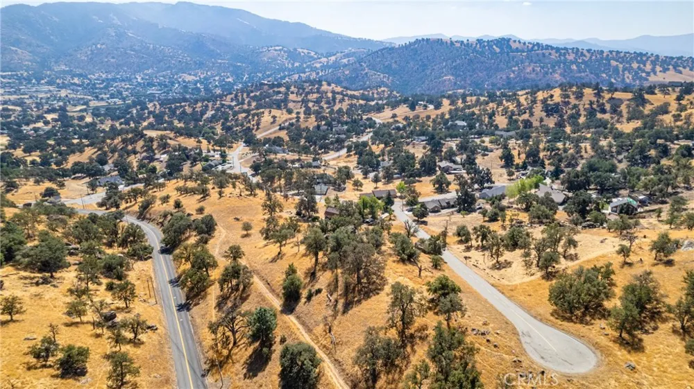 18750 Alameda Pl Bear Valley Springs, CA 93561