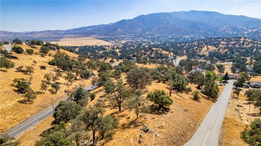 18750 Alameda Pl Bear Valley Springs, CA 93561