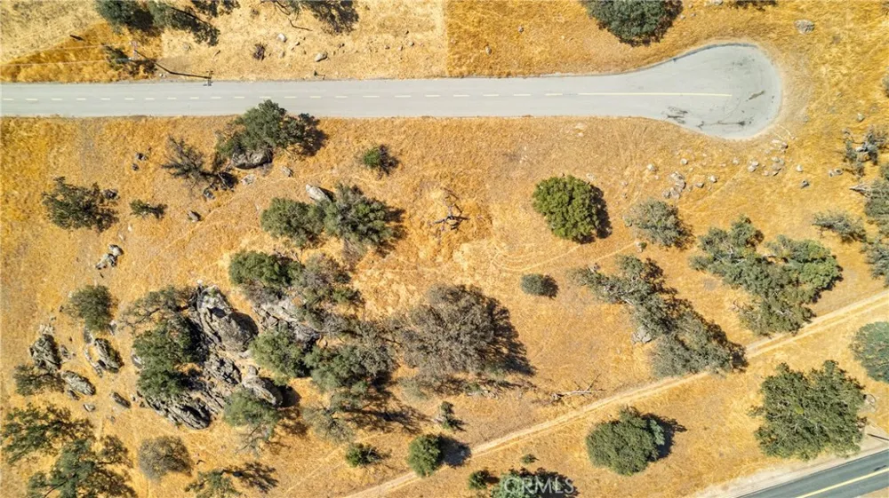 18750 Alameda Pl Bear Valley Springs, CA 93561