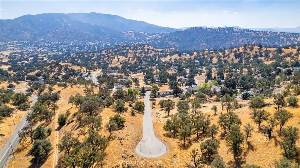 18750 Alameda Pl Bear Valley Springs, CA 93561