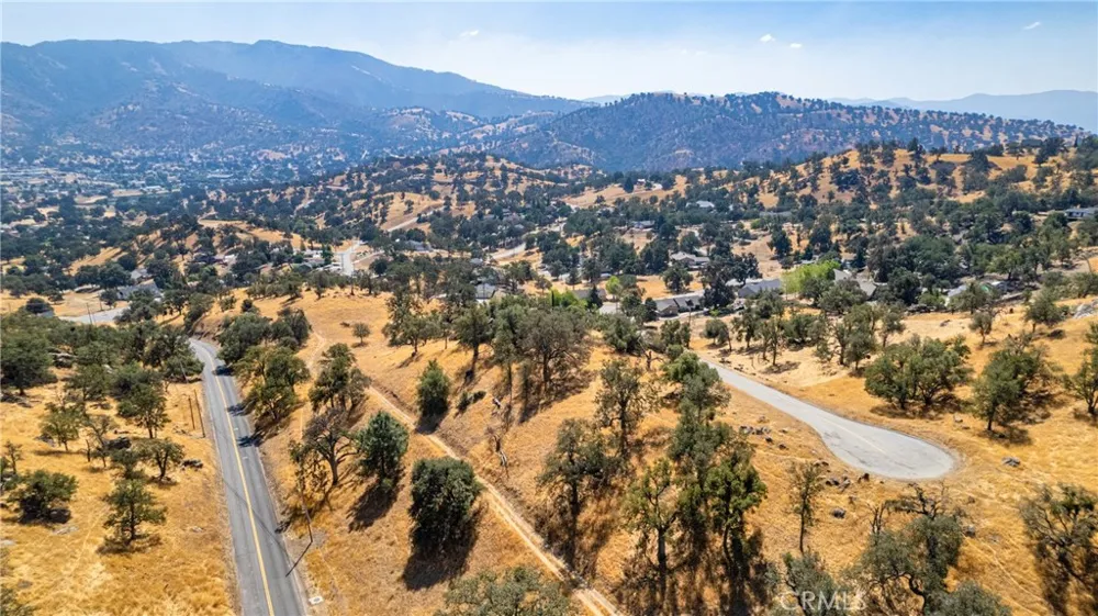 18750 Alameda Pl Bear Valley Springs, CA 93561