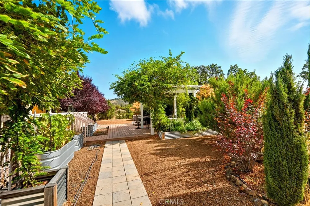 6850 High Valley Road Cobb, CA 95426