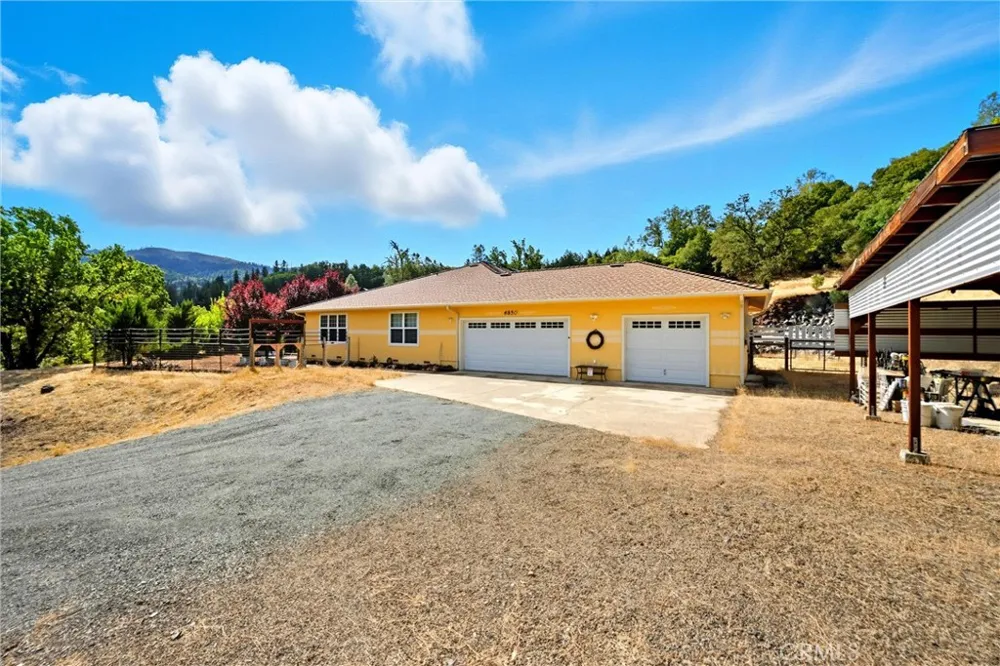 6850 High Valley Road Cobb, CA 95426