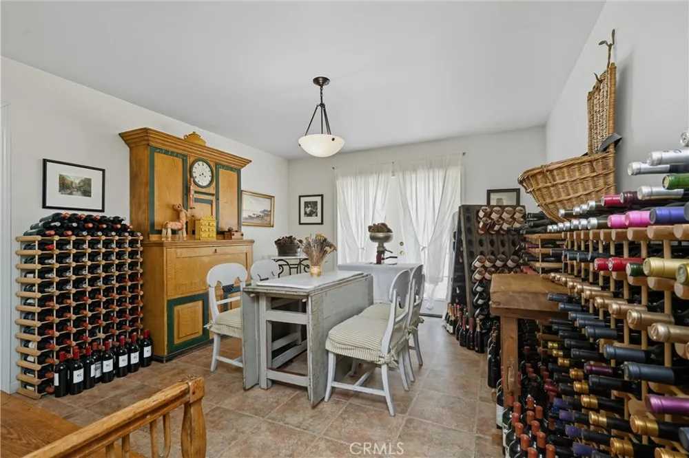 6850 High Valley Road Cobb, CA 95426
