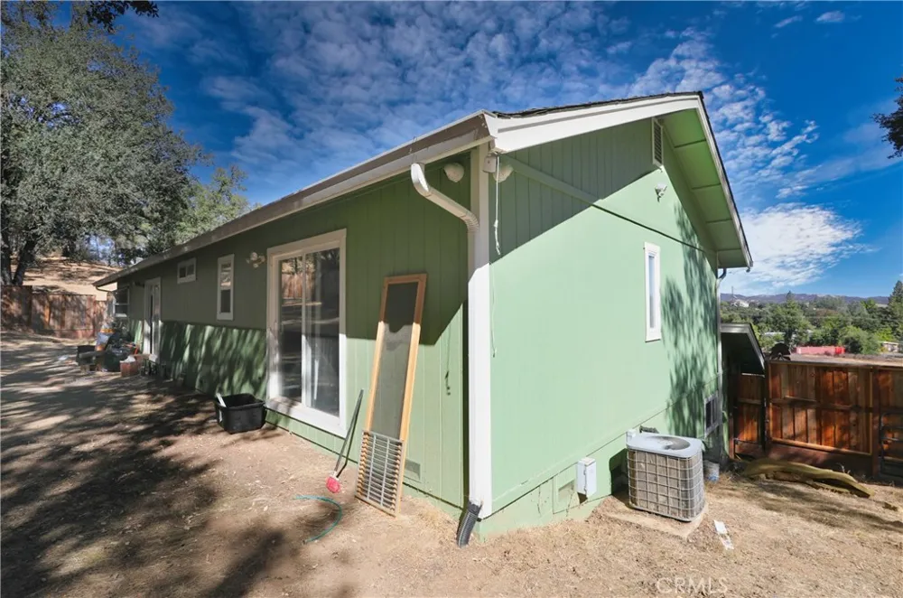 10157 Bell Avenue Lower Lake, CA 95457