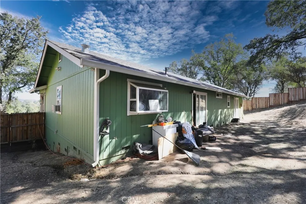 10157 Bell Avenue Lower Lake, CA 95457