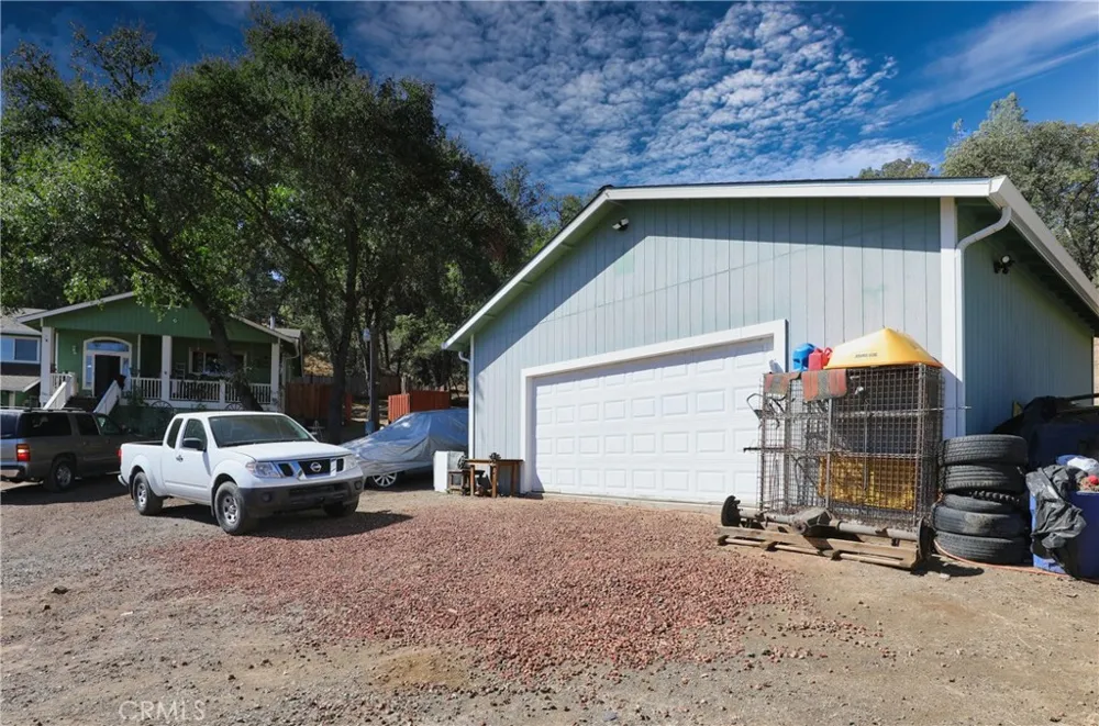 10157 Bell Avenue Lower Lake, CA 95457