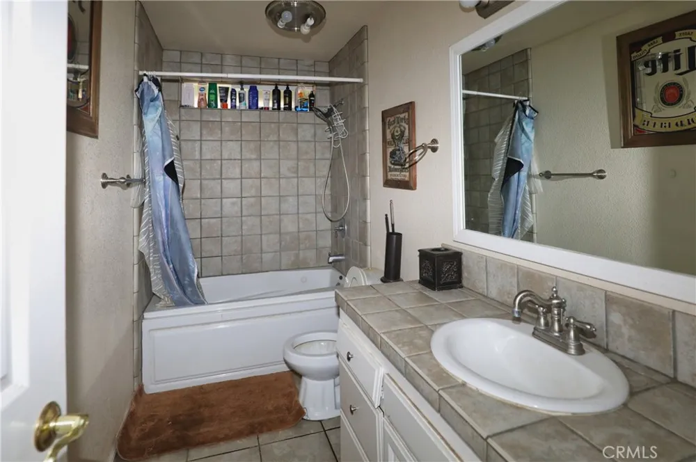 10157 Bell Avenue Lower Lake, CA 95457