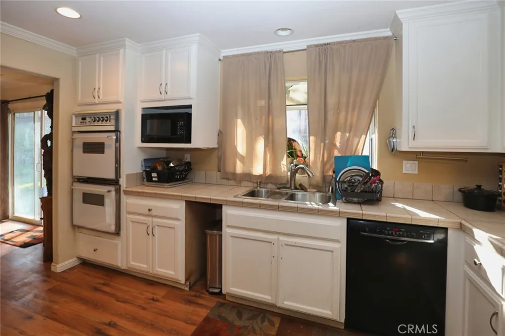 10157 Bell Avenue Lower Lake, CA 95457