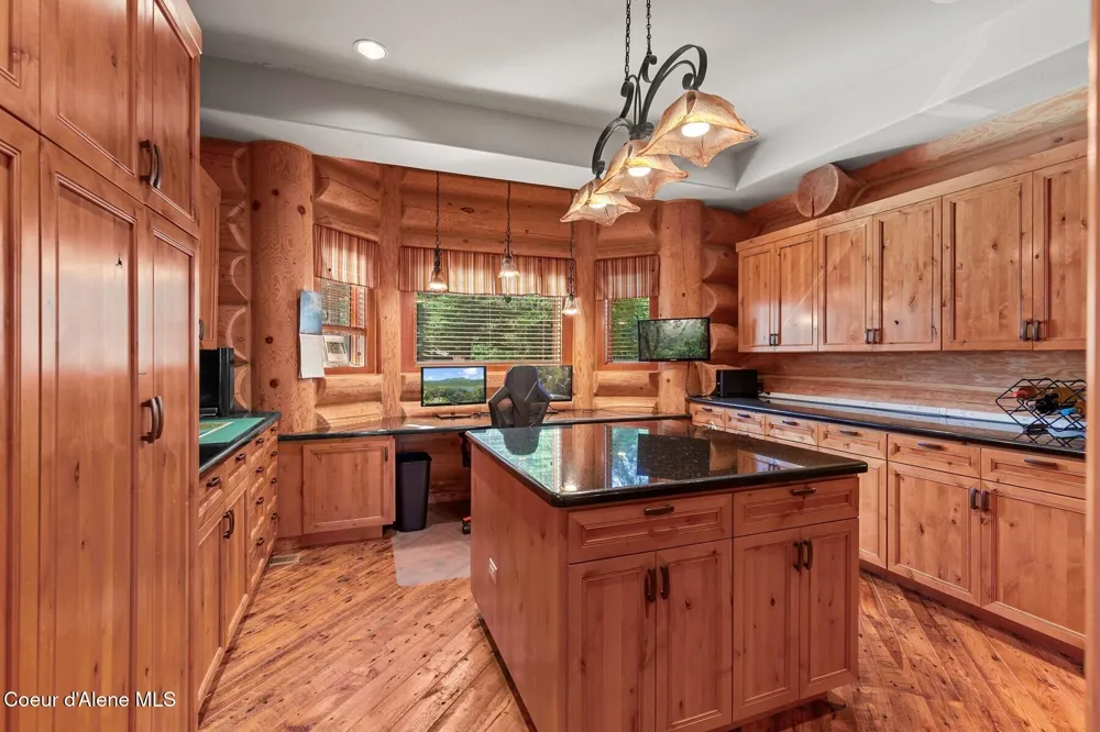 19722 S Providence Lane Worley, ID 83876