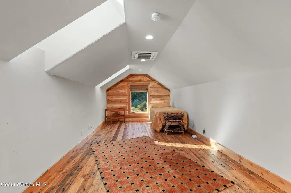 19722 S Providence Lane Worley, ID 83876