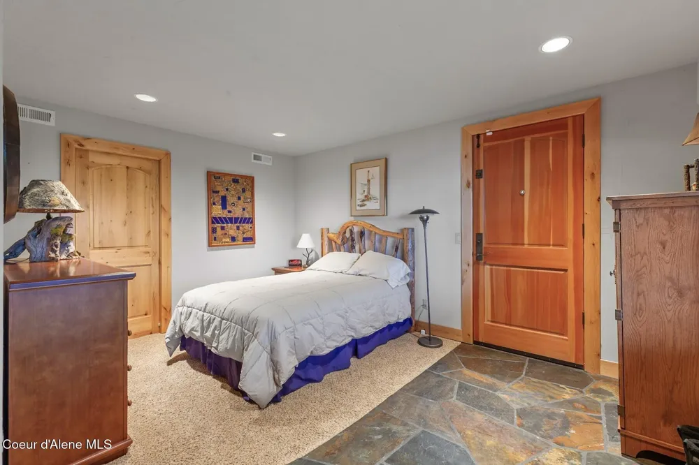 19722 S Providence Lane Worley, ID 83876