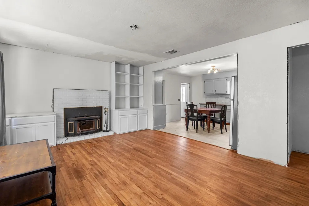 853 County Road 2730 Pittsburg, TX 75686