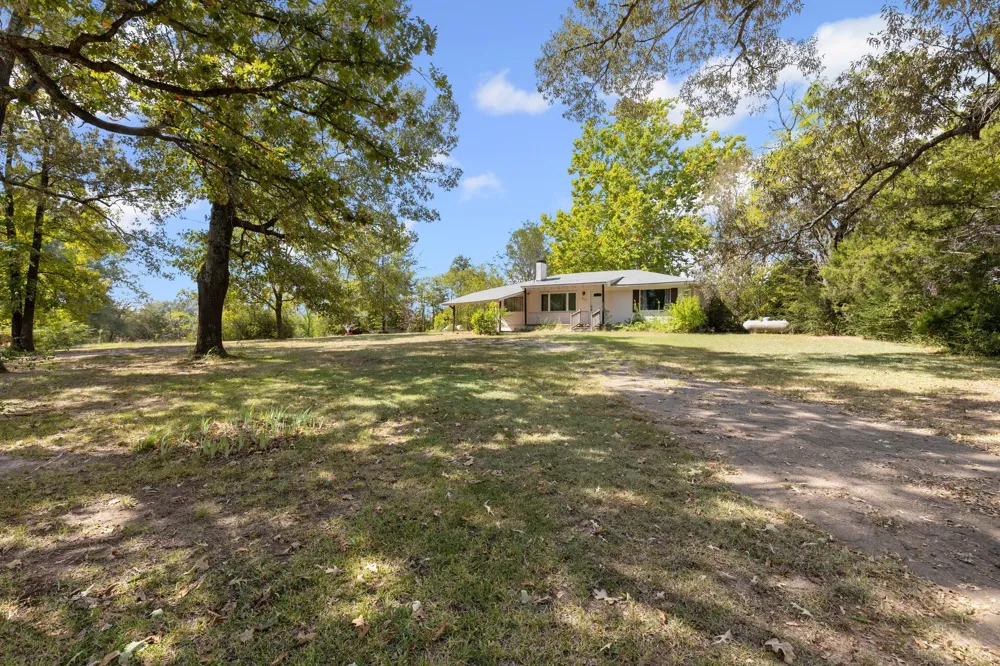 853 County Road 2730 Pittsburg, TX 75686