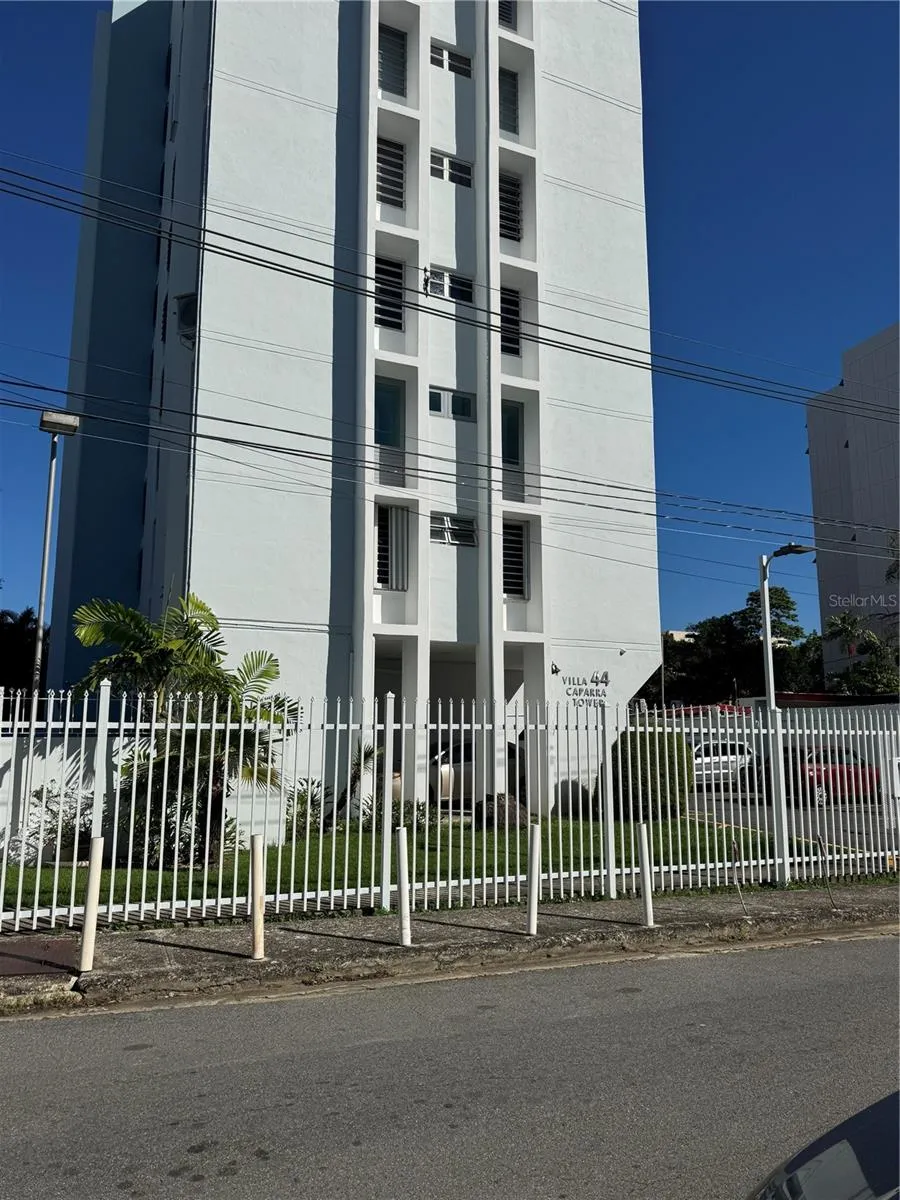 VILLA CAPARRA TOWER 44 A #6-A Guaynabo, PR 00966