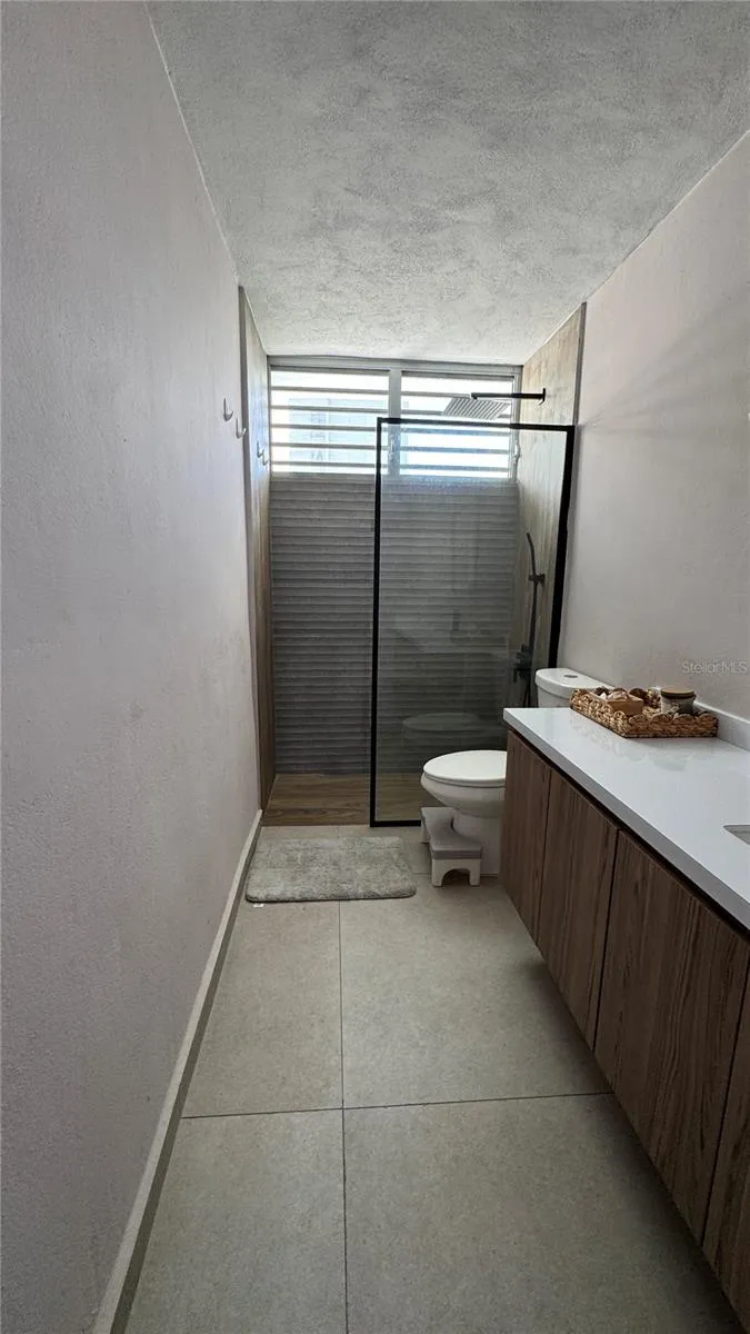 VILLA CAPARRA TOWER 44 A #6-A Guaynabo, PR 00966