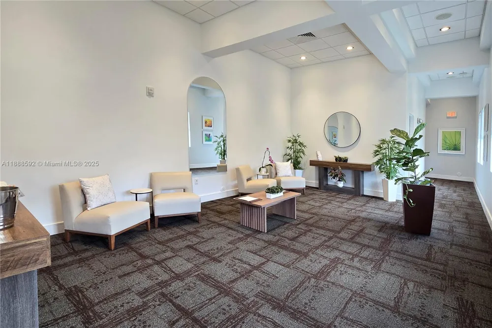 5300 NW 87th Ave #1212 Doral, FL 33178
