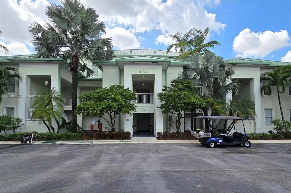 5300 NW 87th Ave #1212 Doral, FL 33178