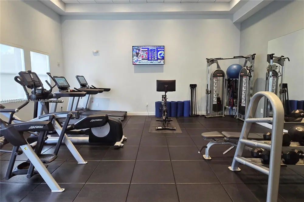 5300 NW 87th Ave #1212 Doral, FL 33178